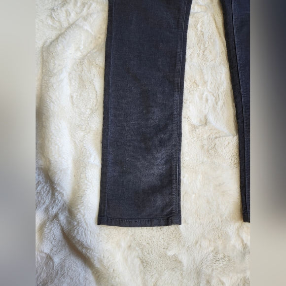 Parasuco Denim 2016, NEW, Modern fit cords.Size 8. 30" - Picture 2 of 16